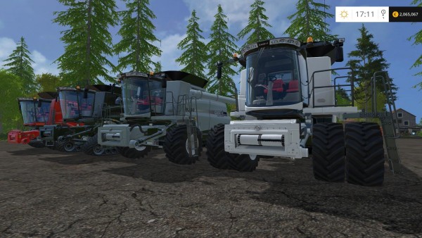 1429386747_caseih-8-pack-hdr-dyeable-combine-harvesters-v1-4_1